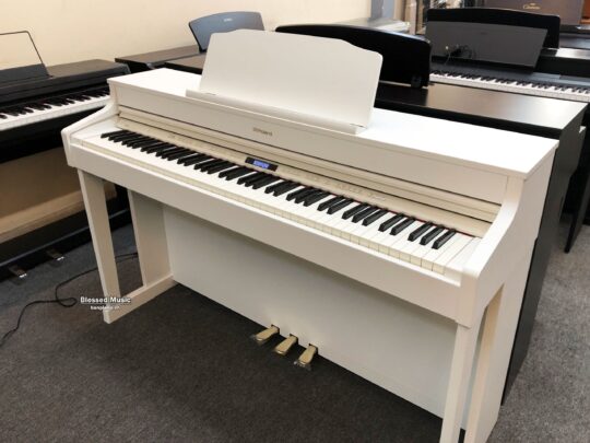 Đàn Piano Roland HP 603A WH