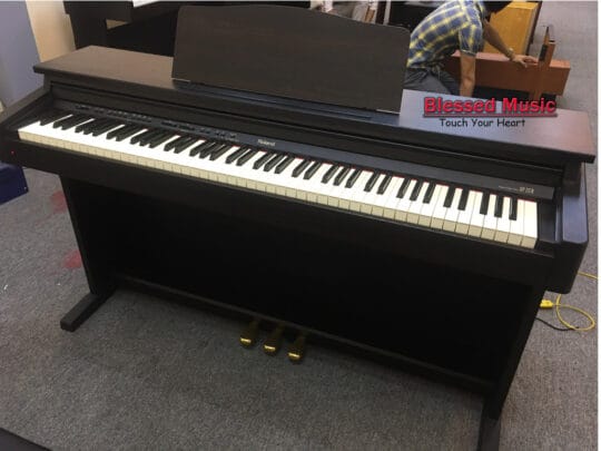 Piano Roland HP 237