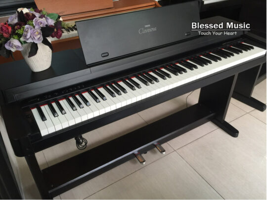 đàn piano yamaha clp 360