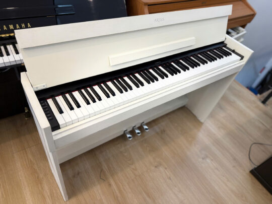 Đàn Piano điện Yamaha YDP S51 WH