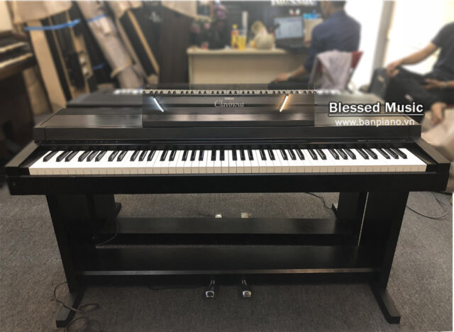 đàn piano điện yamaha clp 300
