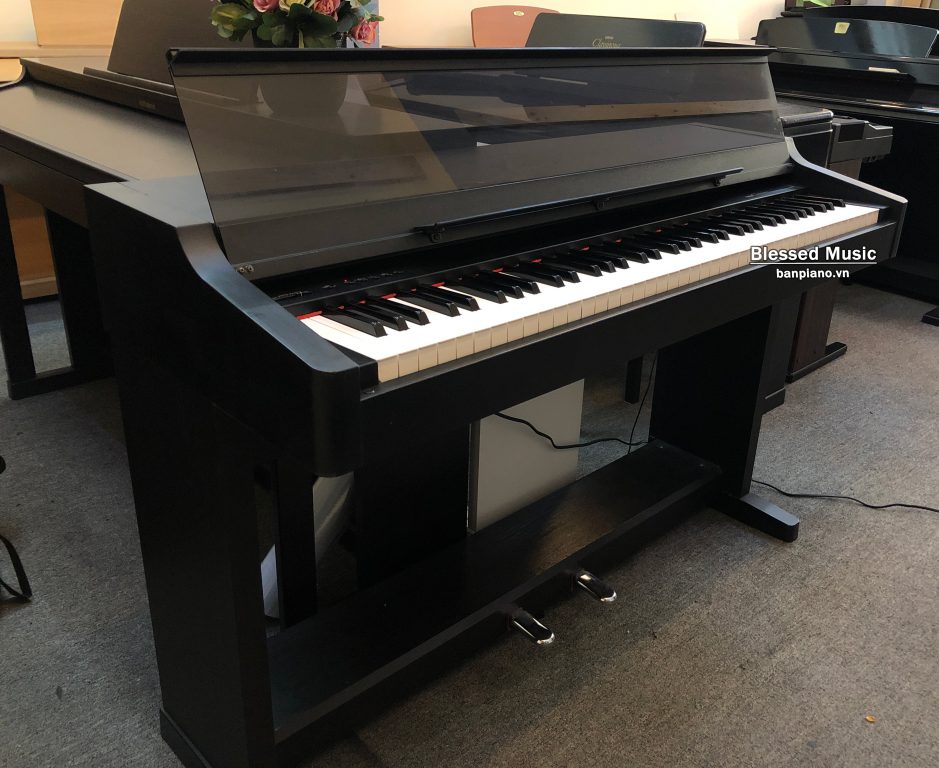 YAMAHA Clavinova CLP-121 電子ピアノ YAMAHA Clavinova CLP-121 電子ピアノ