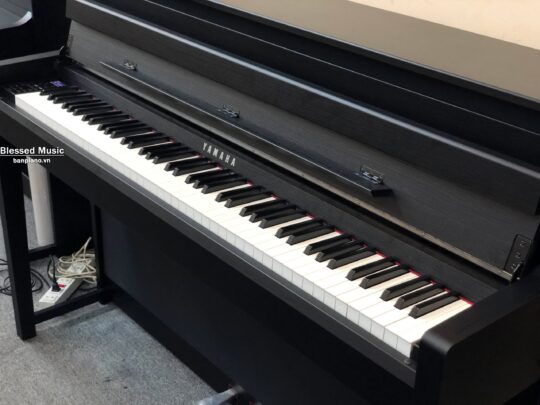 Đàn Piano Yamaha clp 585