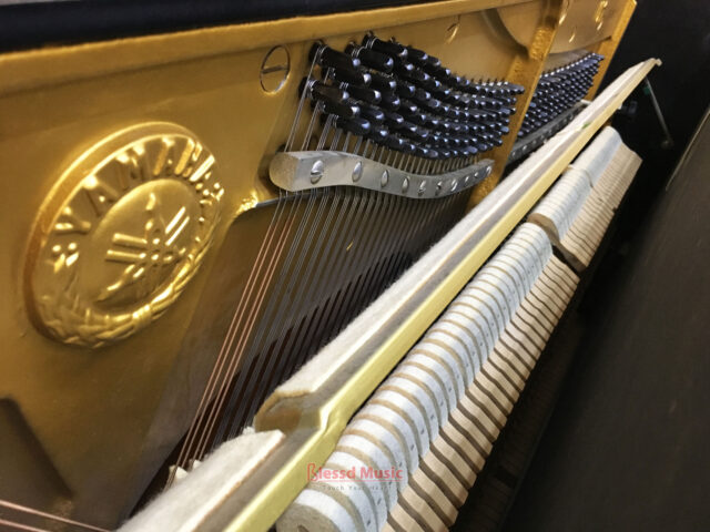 Đàn Piano Cơ Yamaha U1H