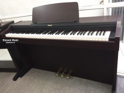 Piano Roland MP 101
