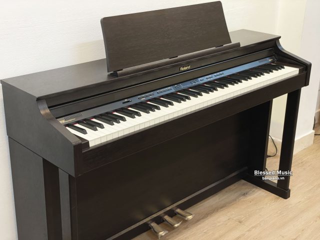 đàn piano Roland HP 305 RW