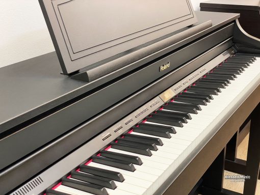Piano Roland HP 506