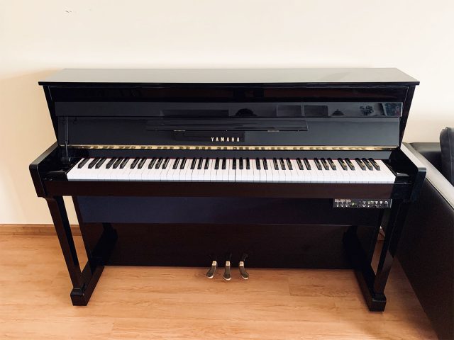 Piano Yamaha DUP-20 PE