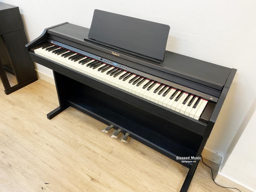 đàn Piano Roland RP 301