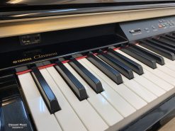 đàn piano Yamaha CLP 240 pe