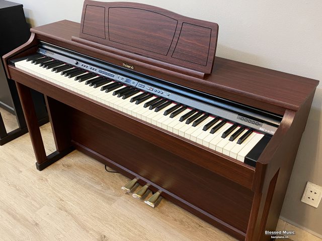 Đàn Piano Roland HP 205 GP