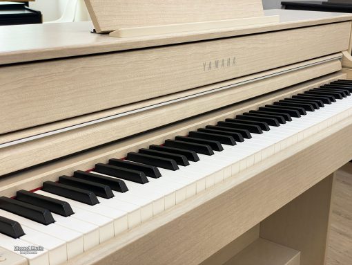 Đàn Piano Yamaha CLP 635 WA