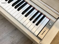Đàn Piano Yamaha CLP 545 WA