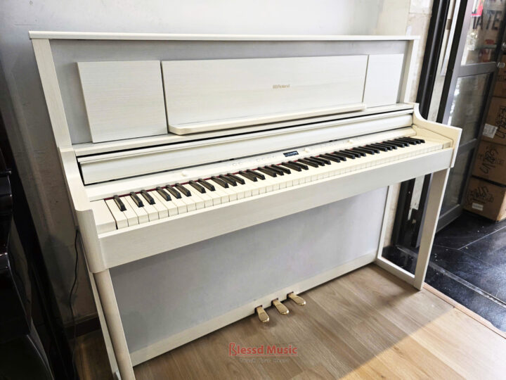 Đàn Piano Roland LX 705 WA