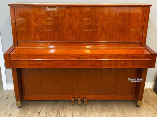 đàn Piano cơ Yamaha w104