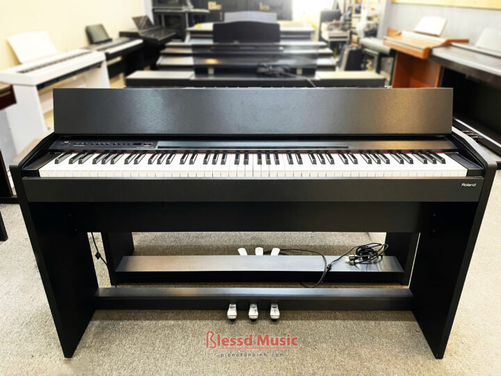 Đàn Piano điện Roland F 110SB