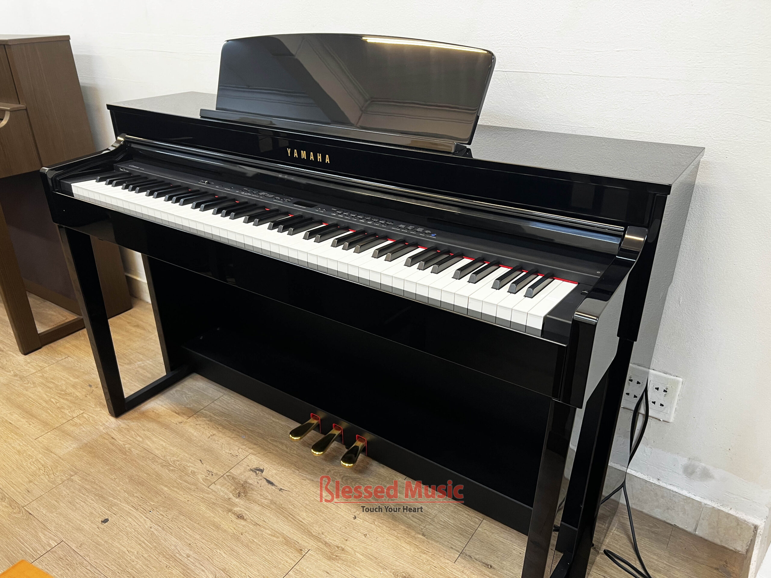 Đàn Yamaha CLP 470PE