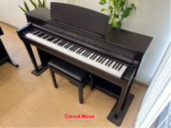 Đàn Yamaha CLP 745