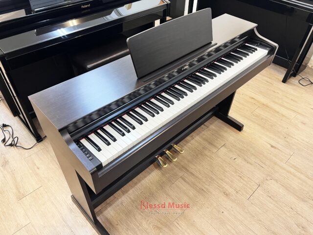 Đàn Piano điện Yamaha YDP 163R