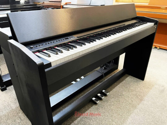 Đàn Piano điện Roland F 110SB