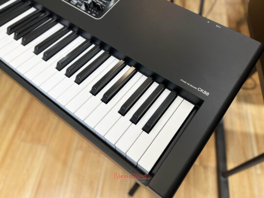 Đàn Yamaha CK 88