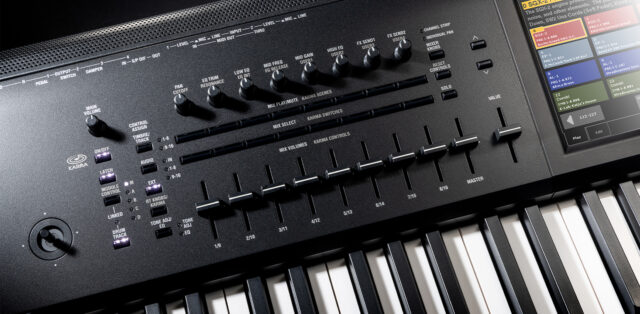Korg Kronos 3