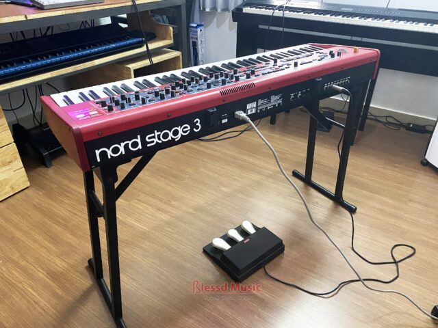 Đàn Nord Stage 3 HP76