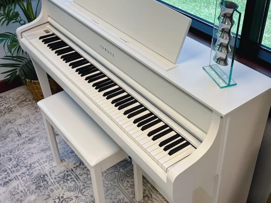 Đàn Yamaha CLP 875