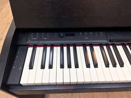 Roland F701 CB
