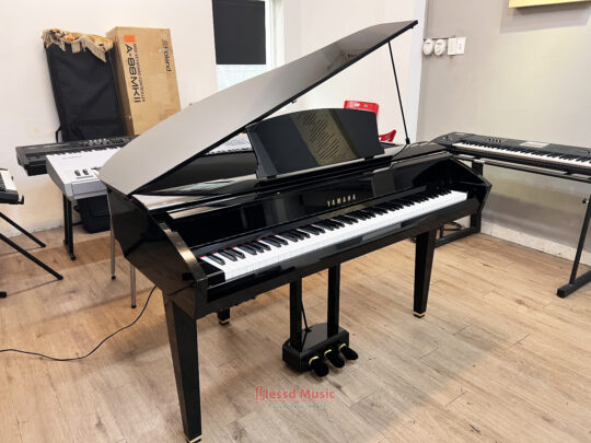 Đàn Piano Yamaha DGP 7