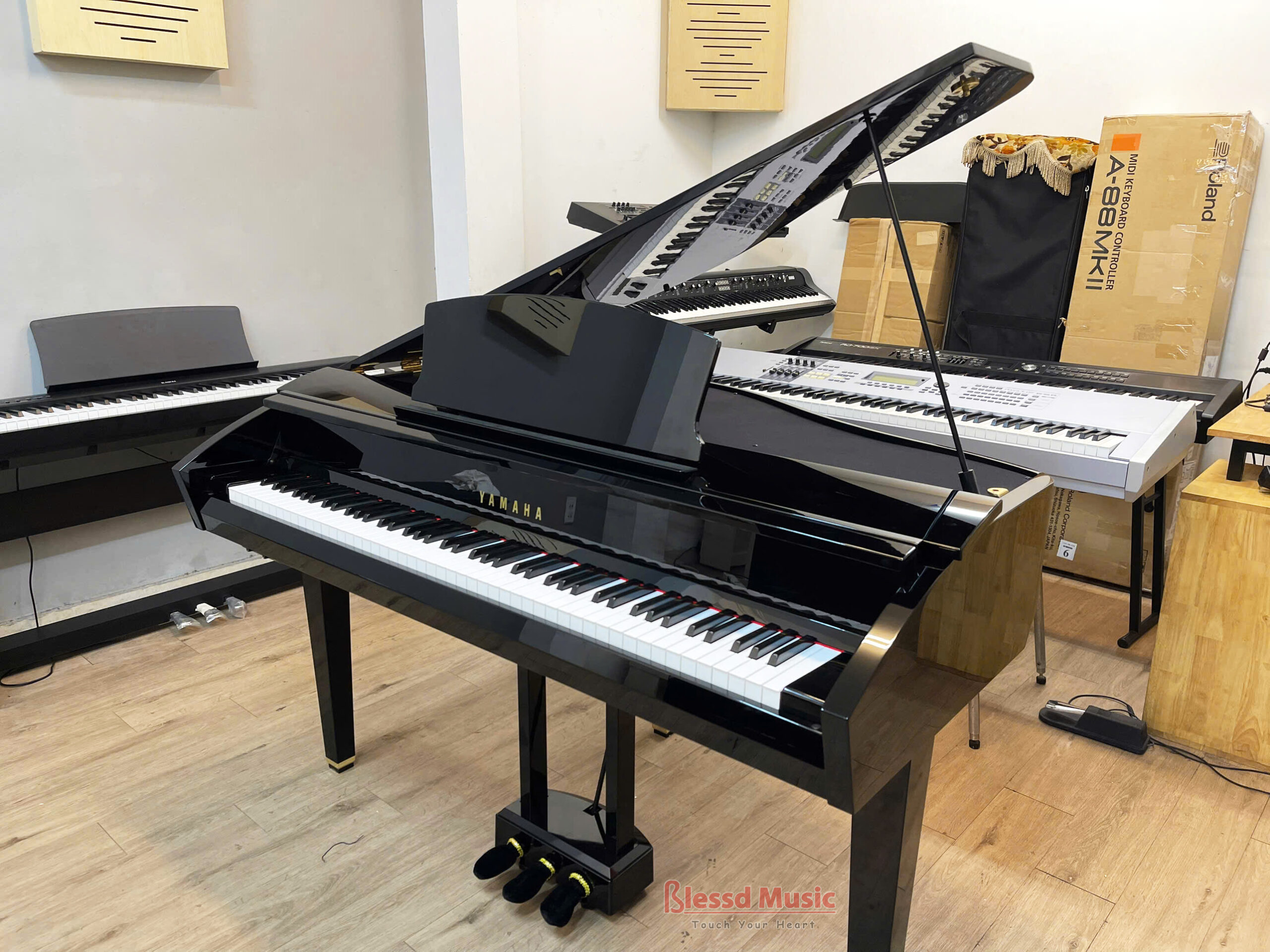 Đàn Yamaha DGP 7