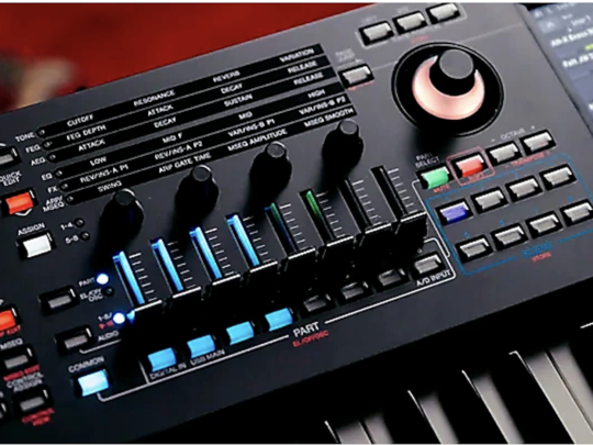 Đàn Yamaha MODX M6