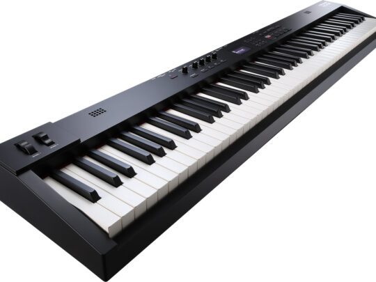 Đàn Piano điện Roland RD 08